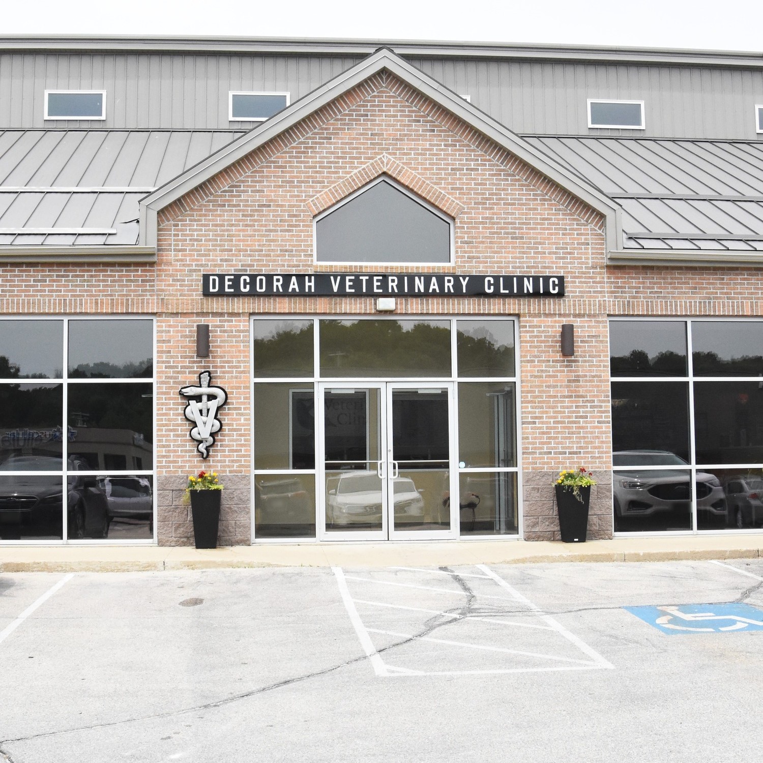 Decorah Veterinary Clinic Decorah Area Chamber of Commerce